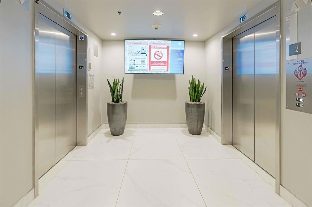 Property Photo:  425 W Beech Street 851  CA 92101 