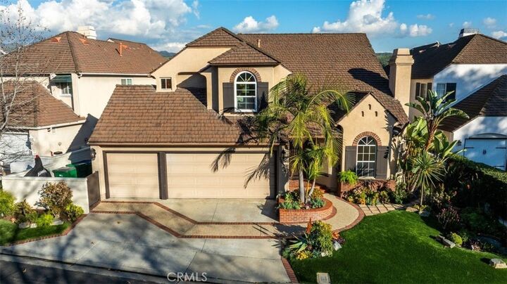 Property Photo:  24242 Fairway  CA 92679 