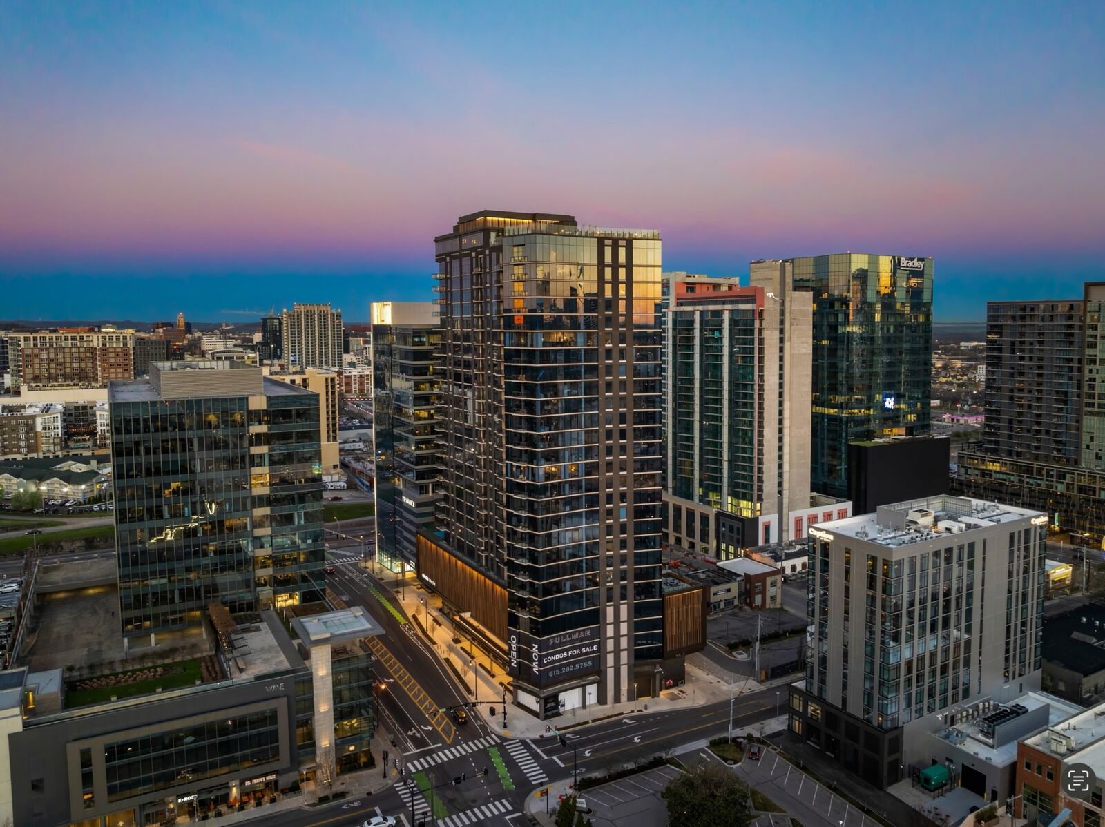 Property Photo:  1212 Demonbreun St A13 (Z)  TN 37203 