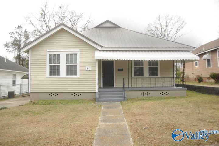 Property Photo:  917 Litchfield Avenue  AL 35903 