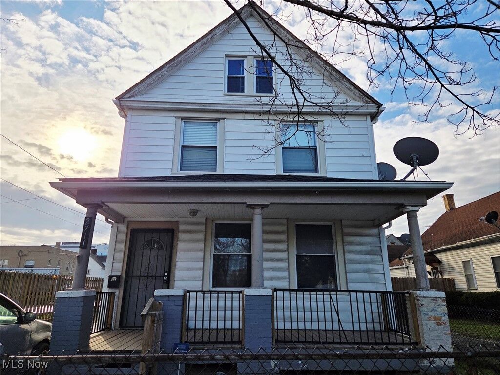 Property Photo:  2711 Sackett Avenue  OH 44109 