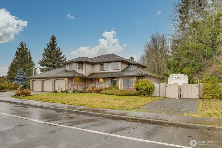 Property Photo:  7805  75th Street NE  WA 98270 