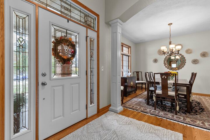 Property Photo:  217 E Wentworth Lane  WI 54913 