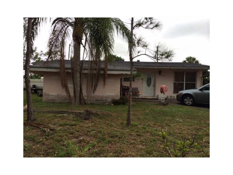 Property Photo:  6510 Johnson Street  FL 33024 