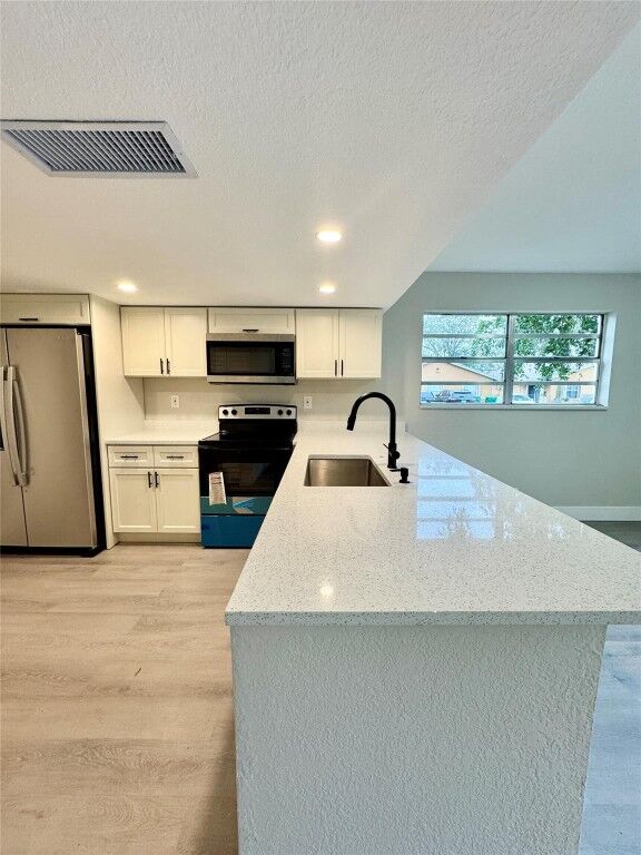 Property Photo:  3650 SW 60th Terrace 42  FL 33314 