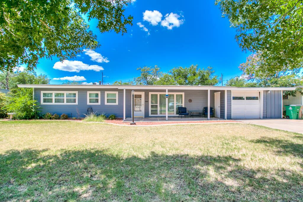Property Photo:  2709 Rice Avenue  TX 76904 