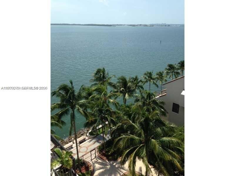Property Photo: 540 Brickell Key Dr 925 FL 33131