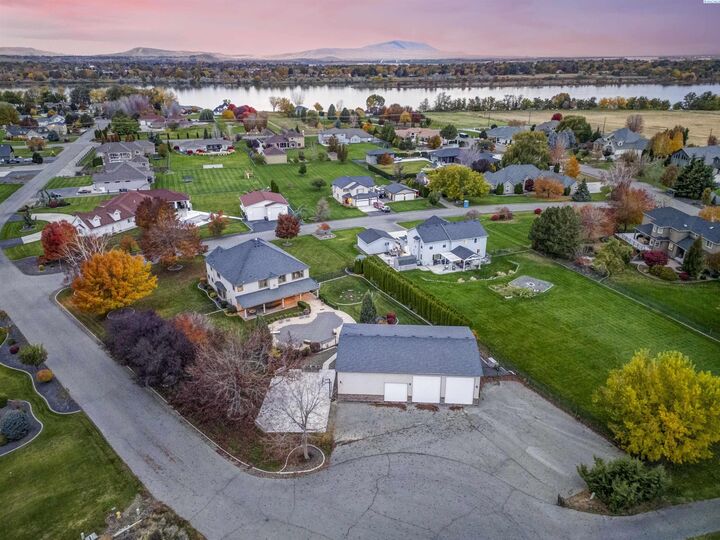 Property Photo:  7515 Sandy Ridge Road  WA 99301 