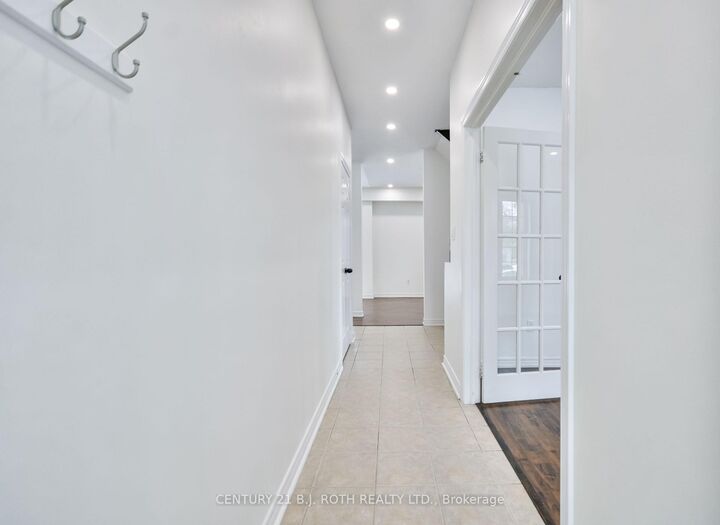 Property Photo:  113 Livia Herman Way  ON L4M 7K5 