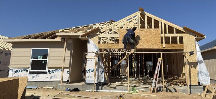 Property Photo:  5506 Harriet Street  TX 77807 