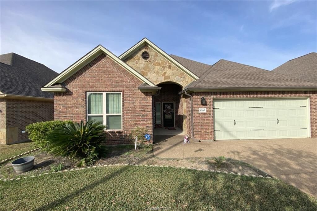 Property Photo: 4261 Rocky Rhodes Dr TX 77845