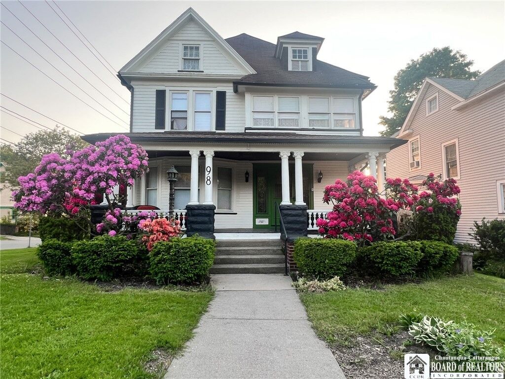 Property Photo:  98 Forest Avenue  NY 14701 