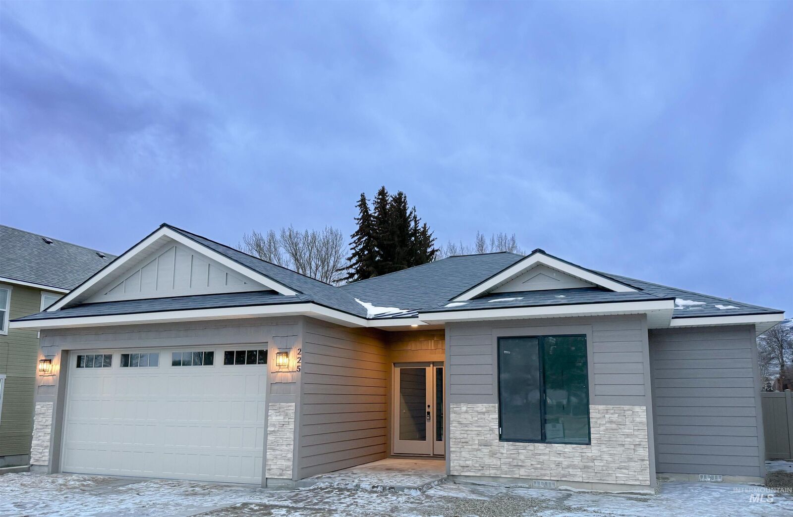 Property Photo: 225 Whitman St ID 83311