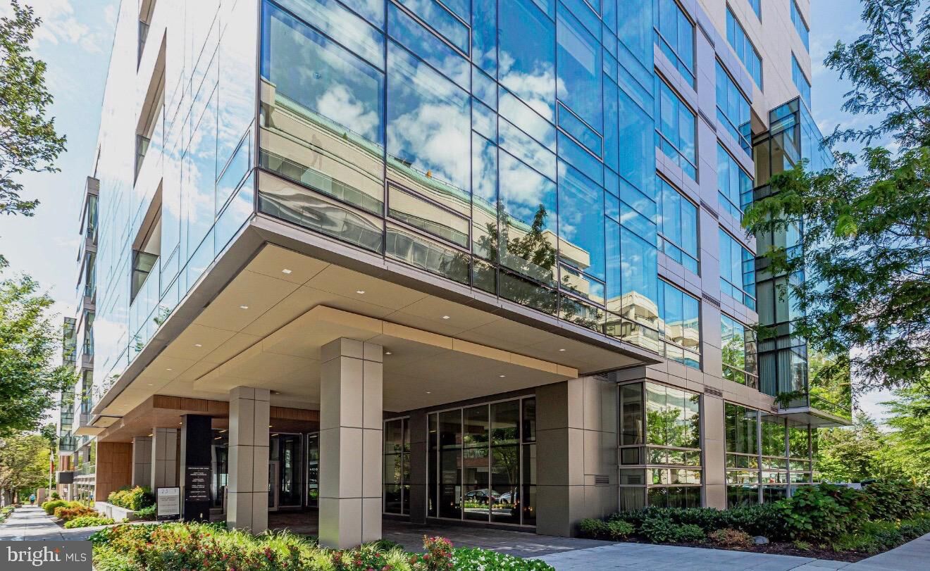 Property Photo:  2501 M Street NW 722  DC 20037 