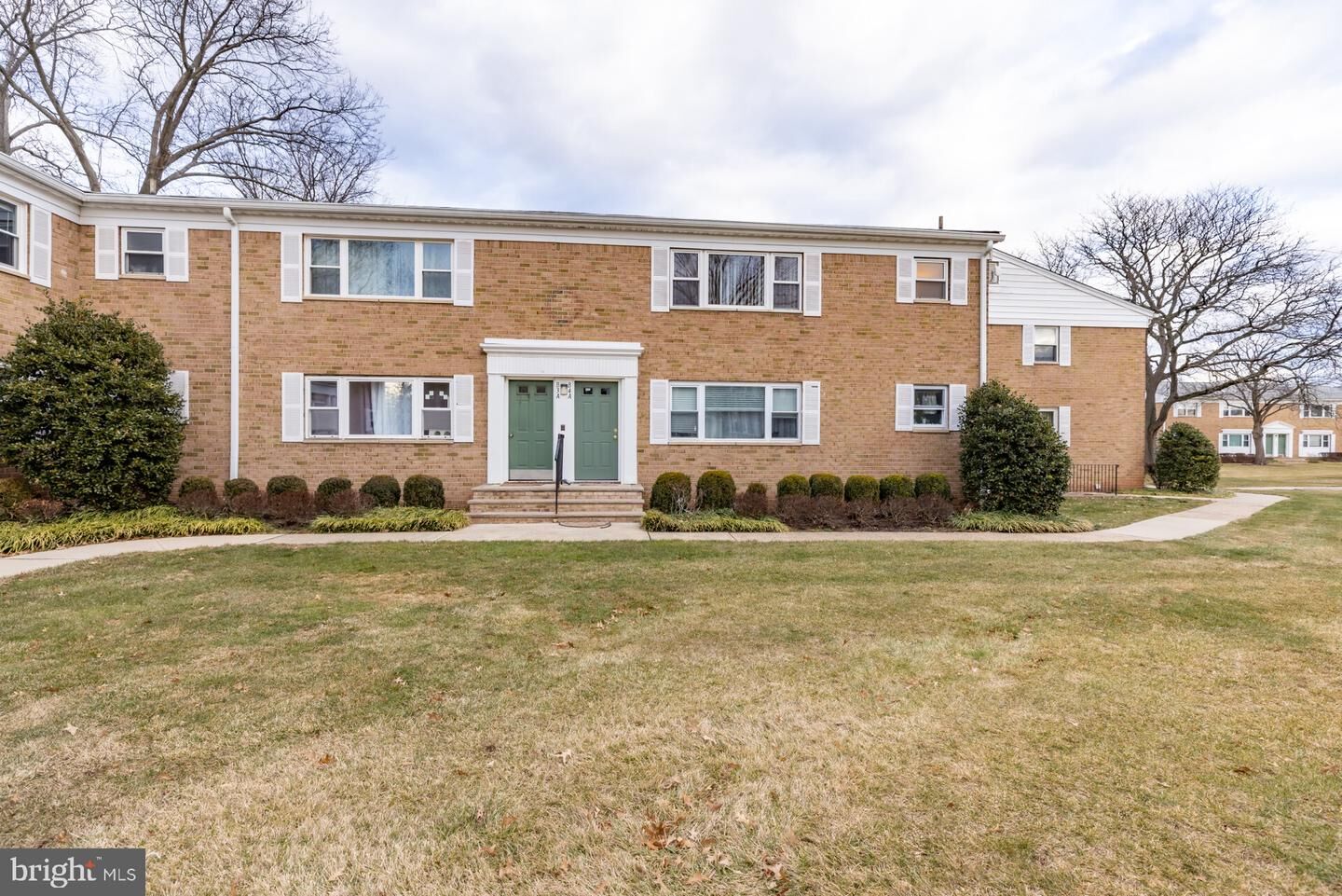 Property Photo:  187 Evergreen 4B  NJ 08837 