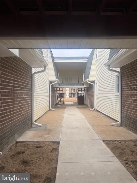 Property Photo:  20 Florence Tollgate -7  NJ 08518 