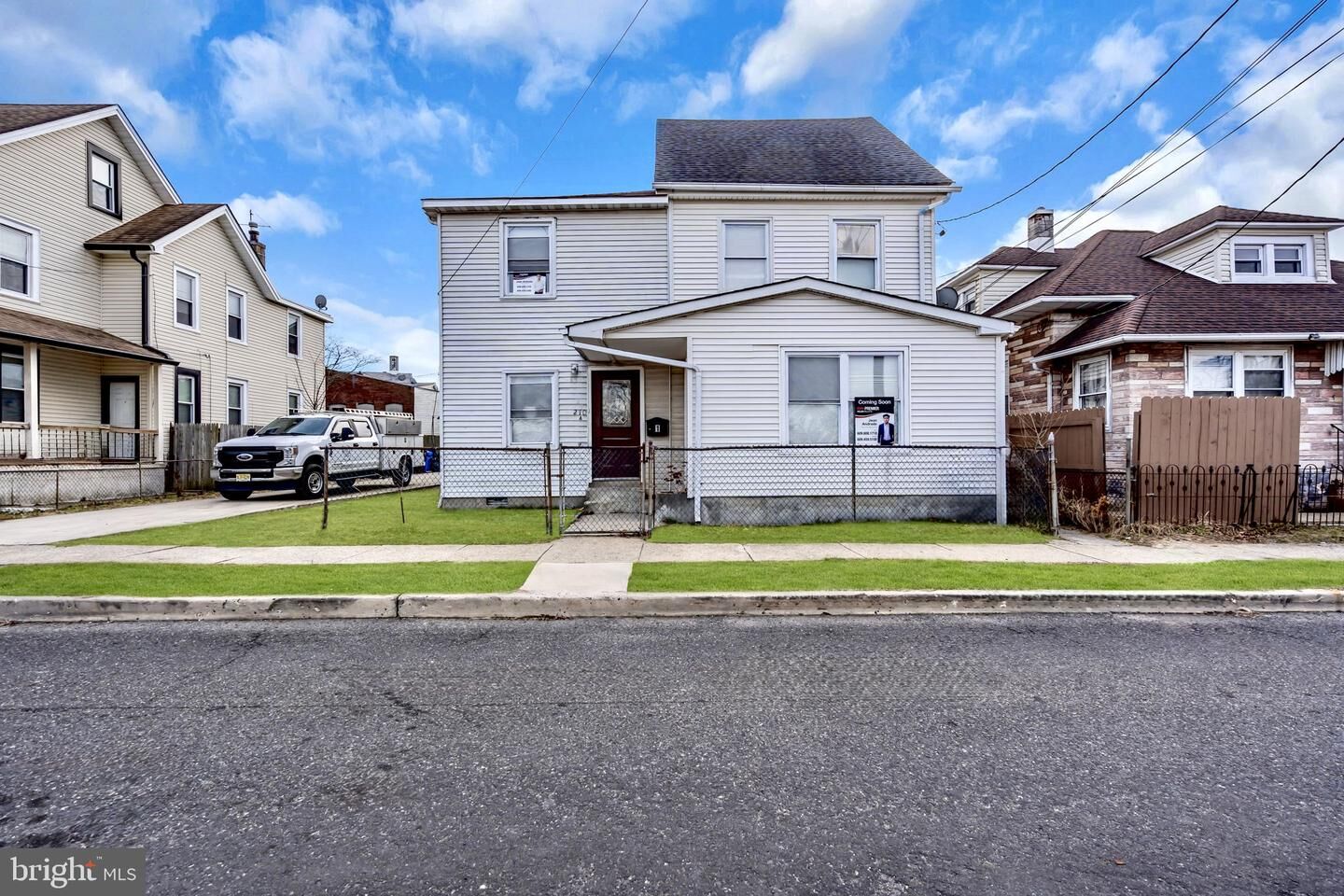 Property Photo:  210 Unit A Kossuth Street  NJ 08075 