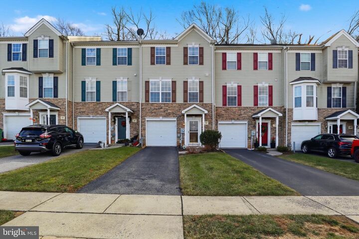 Property Photo:  332 Bruaw Drive  PA 17406 