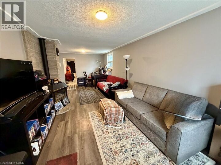 Property Photo:  92 East 24th Street  ON L8V 2Y1 