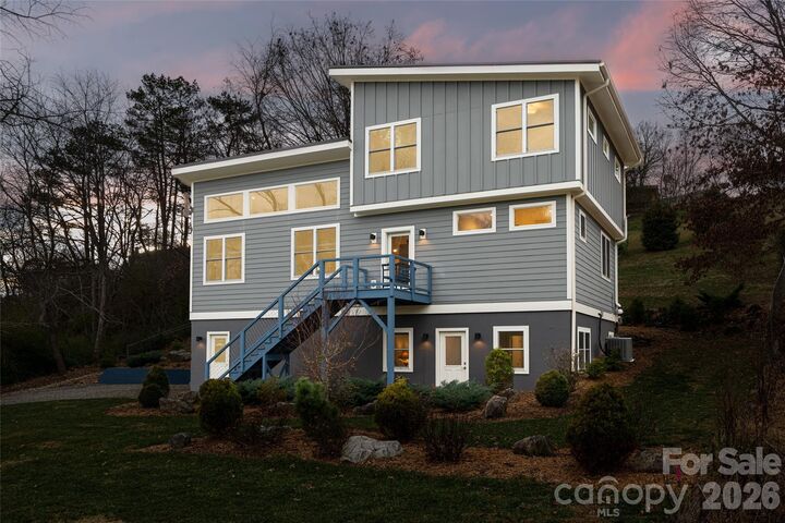 Property Photo:  122 Terrace Drive  NC 28787 