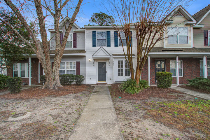 Property Photo:  403 Yellow Hawthorn Circle  SC 29483 