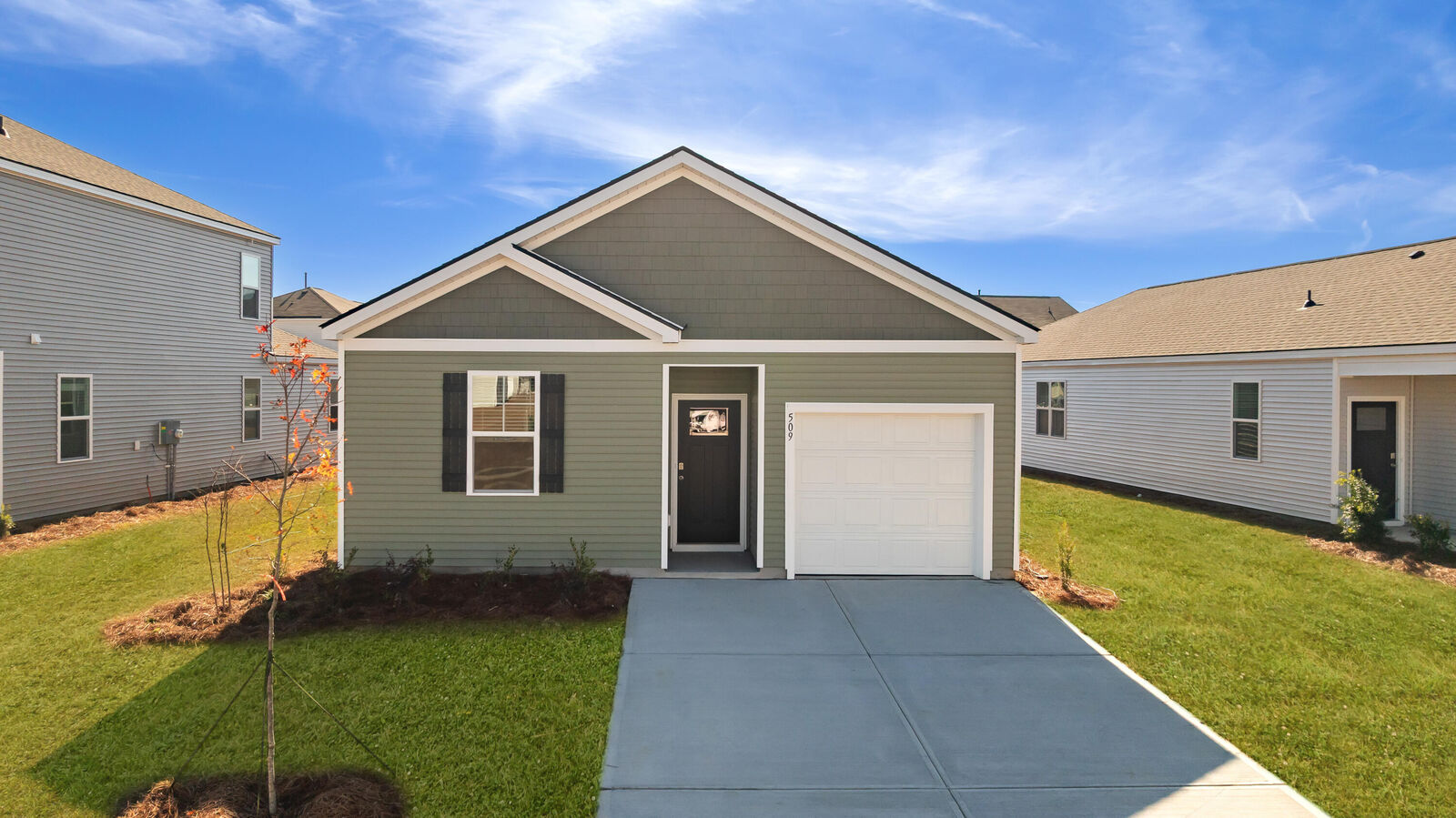 Property Photo:  543 Lake Ridge Boulevard  SC 29486 