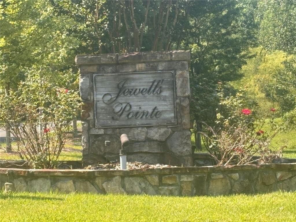 Property Photo:  13 Jewell Drive SE  GA 30161 