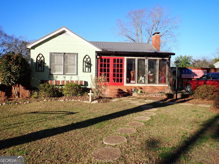 Property Photo:  120 South Avenue  GA 30236 