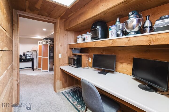 Property Photo:  1232 N 8th Avenue  MT 59715 