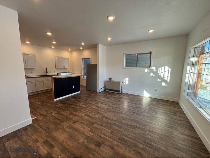 Property Photo:  423 S Dakota Street  MT 59701 