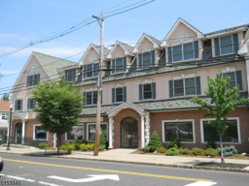 Property Photo:  525 Central Ave, Apt 308  NJ 07090 