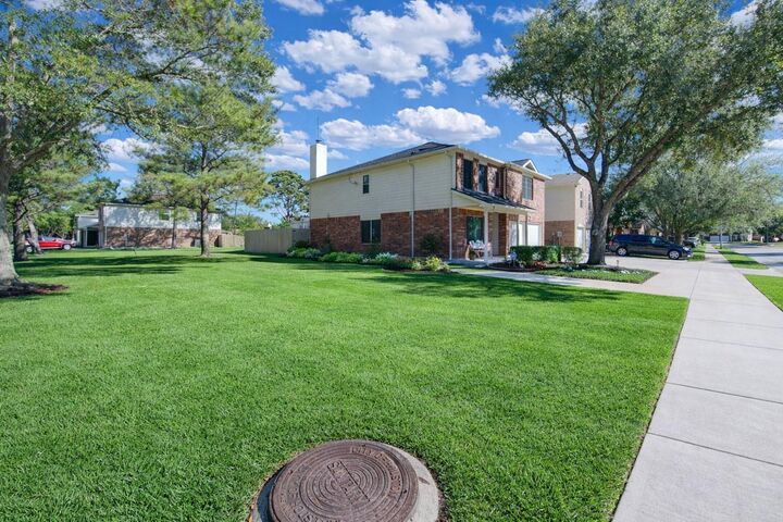 Property Photo:  21114 Somerset Park Lane  TX 77450 