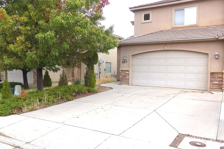 Property Photo:  857 S 25 E  UT 84720 