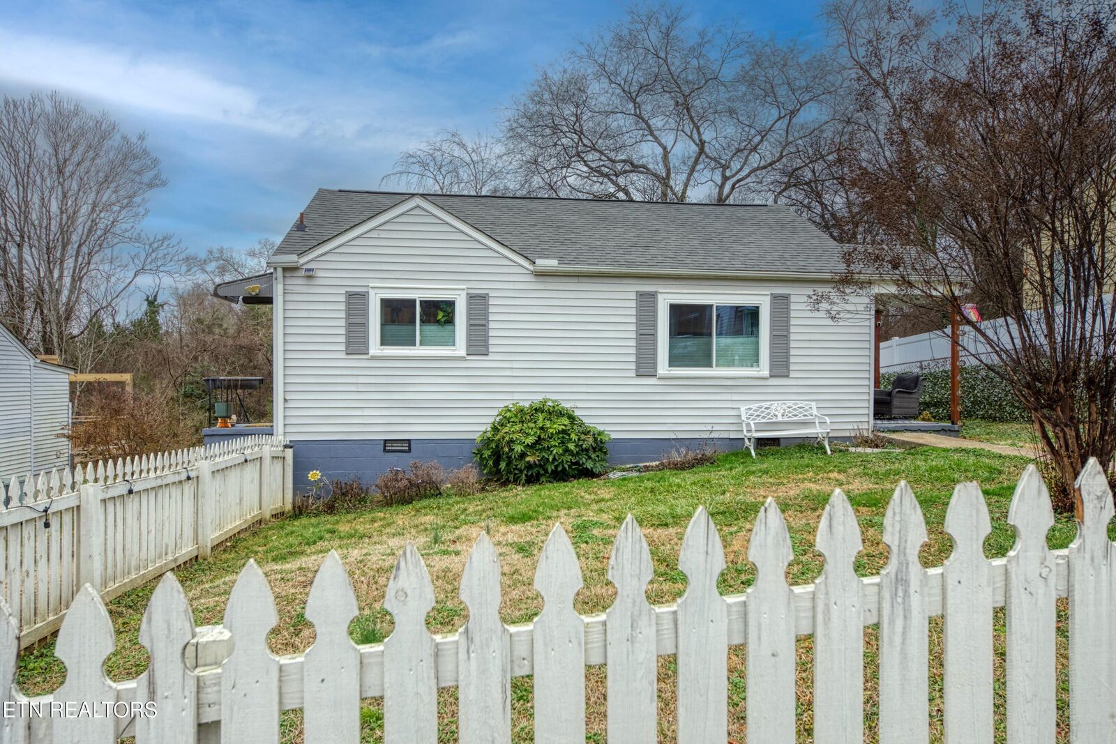 Property Photo:  2431 Teeple St  TN 37917 