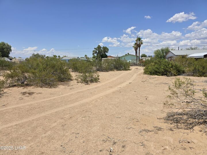 Property Photo:  5415 Apache Dr  AZ 86436 