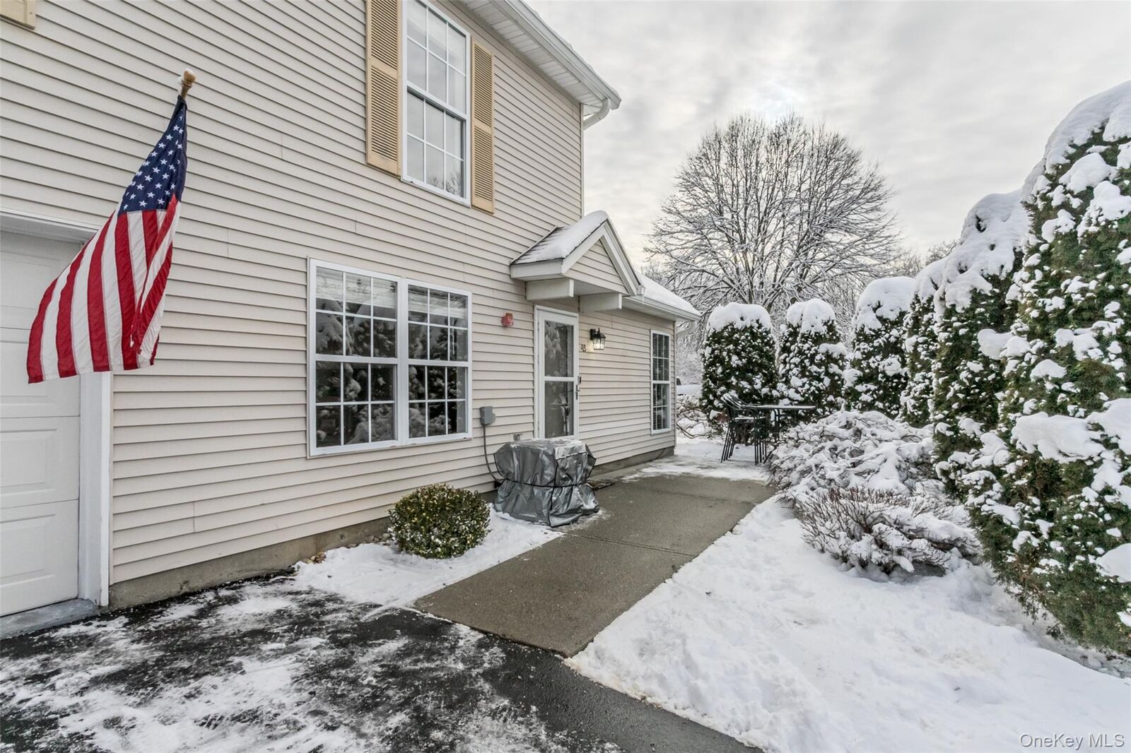 Property Photo:  49 Olde Wagon Road  NY 10990 