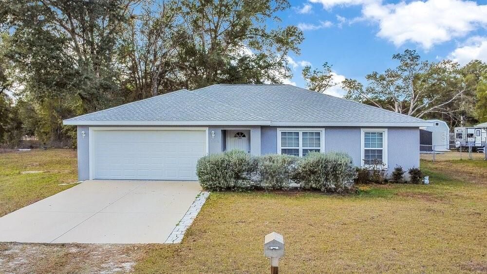 Property Photo:  14236 SE 36th Court  FL 34491 