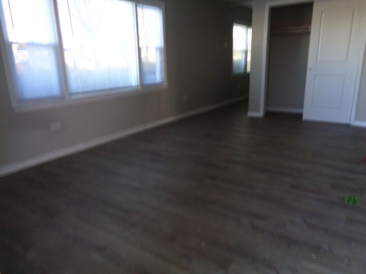 Property Photo:  1340 N Main Street A1  IL 60187 