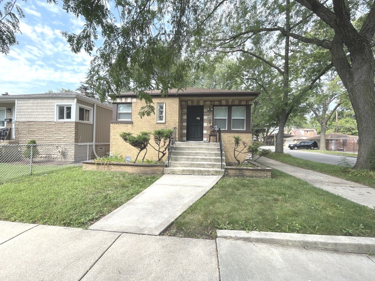 Property Photo:  12600 S Wallace Street  IL 60628 