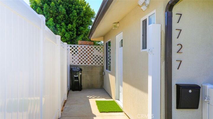 Property Photo:  7727 Shady Cove Avenue  CA 91504 