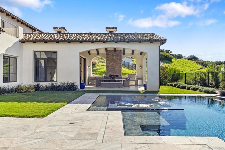 Property Photo: 7545 Top O The Morning Way CA 92127