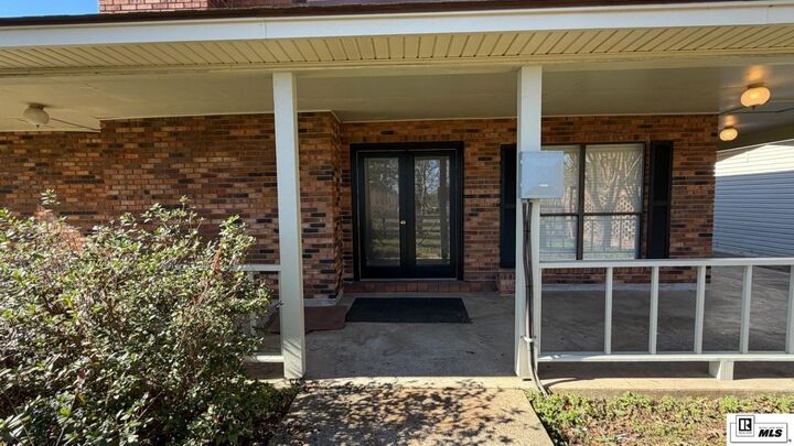 Property Photo:  5856 Jonesboro Road  LA 71292 
