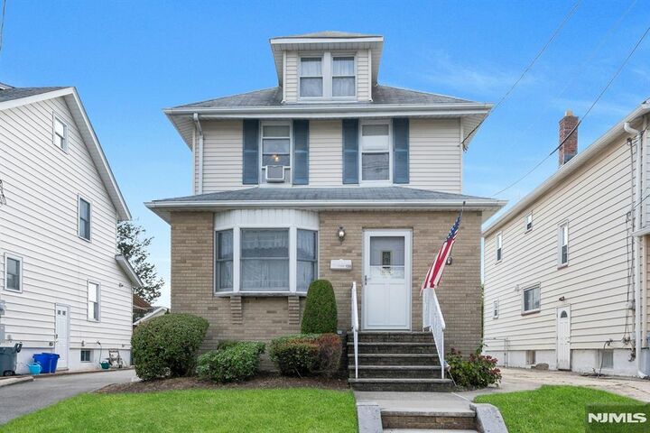 Property Photo:  138 Fern Avenue  NJ 07071 