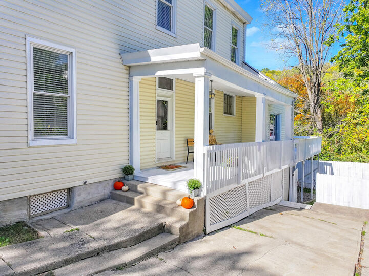 Property Photo:  916 Montague Road  KY 41011 