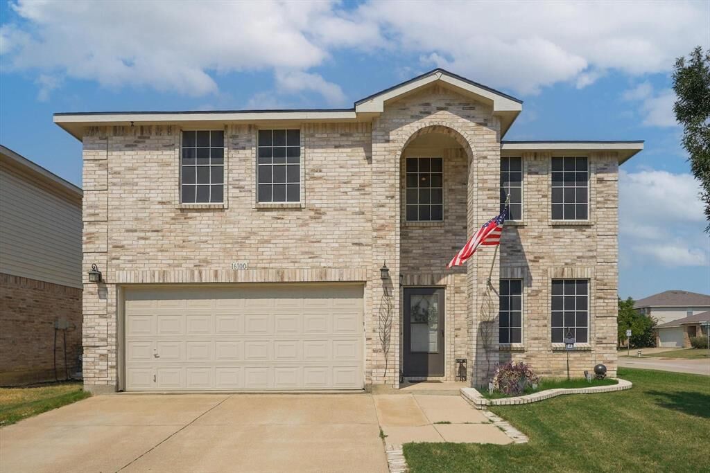 Property Photo: 16100 Windsong Court TX 76247