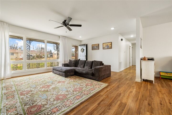 Property Photo: 417 Natchez Trace Street AR 72601