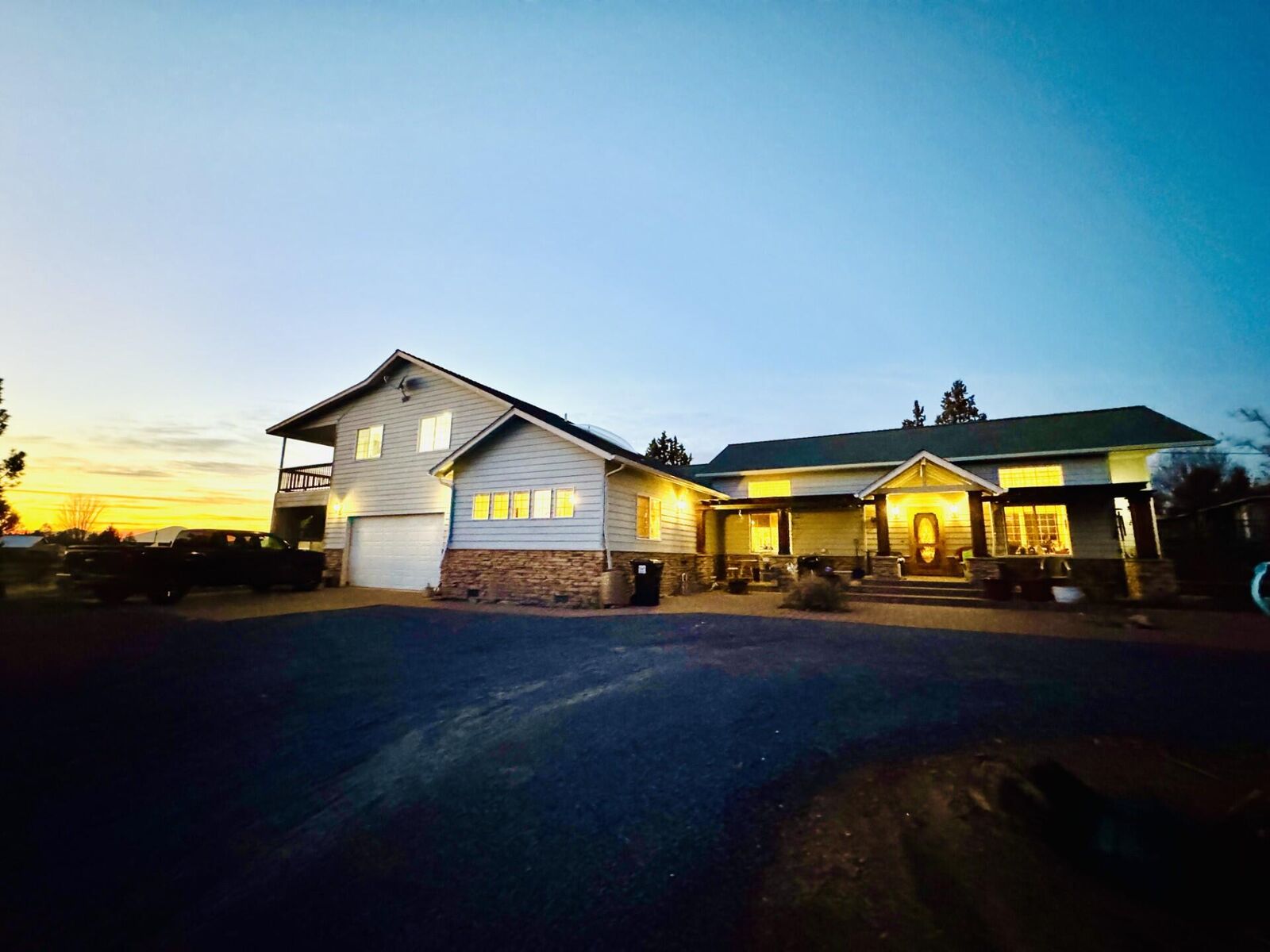 Property Photo:  14922 SW Peninsula Drive  OR 97760 