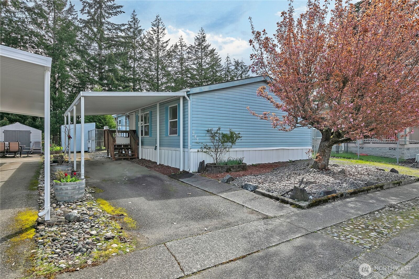 Property Photo:  1111  Archwood Drive SW 343  WA 98502 