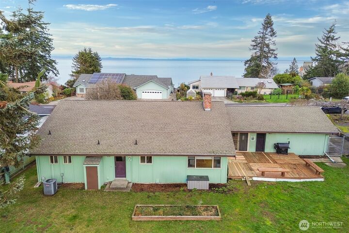 Property Photo: 2016 W Fourth Street WA 98363