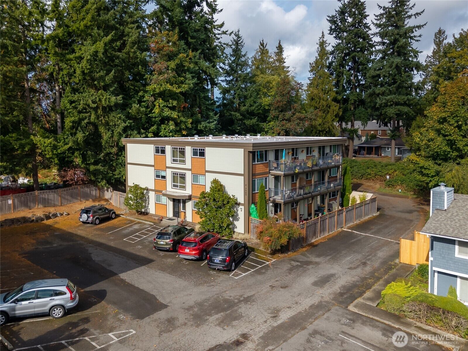 Property Photo: 7505 212th Street SW C301 WA 98026